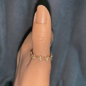 STOCKING STUFFERS! SELECT 5 RINGS FOR ONE PRICE. IT GIRL RINGS